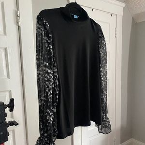 CeCe Long Sleeve Blouse With Floral Sheer Sleeves